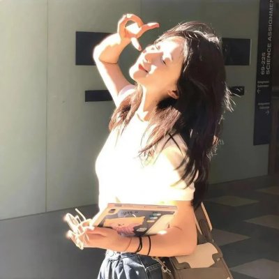 穿越荒年带女儿发家致富